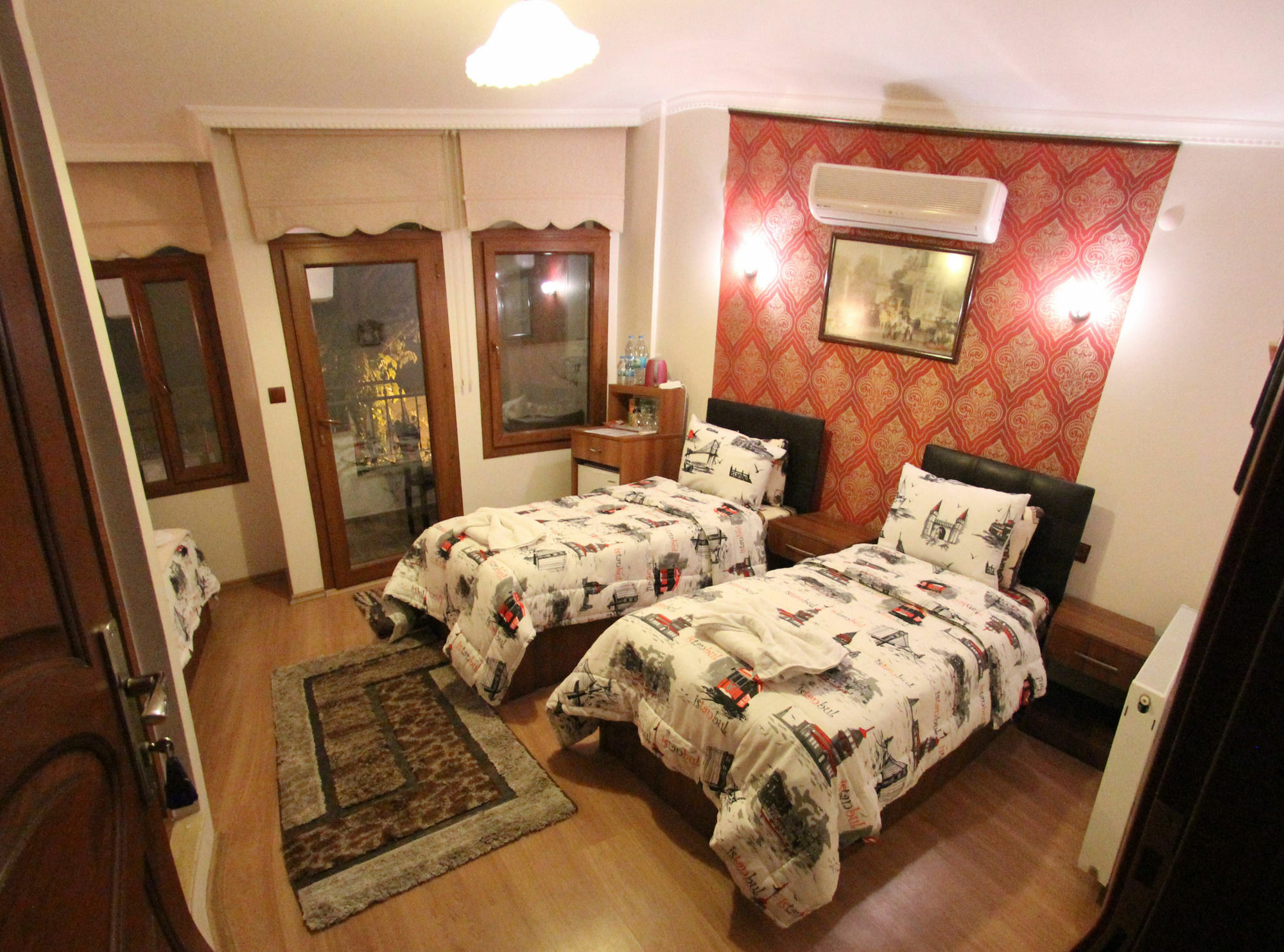 סלצ'וק Boomerang Guest House מראה חיצוני תמונה